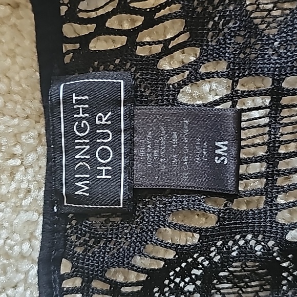 Shirt - Picture 6 of 6